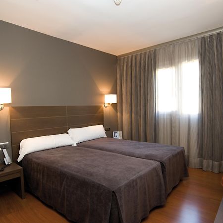 Hotel Cisneros Alcalá de Henares Room photo