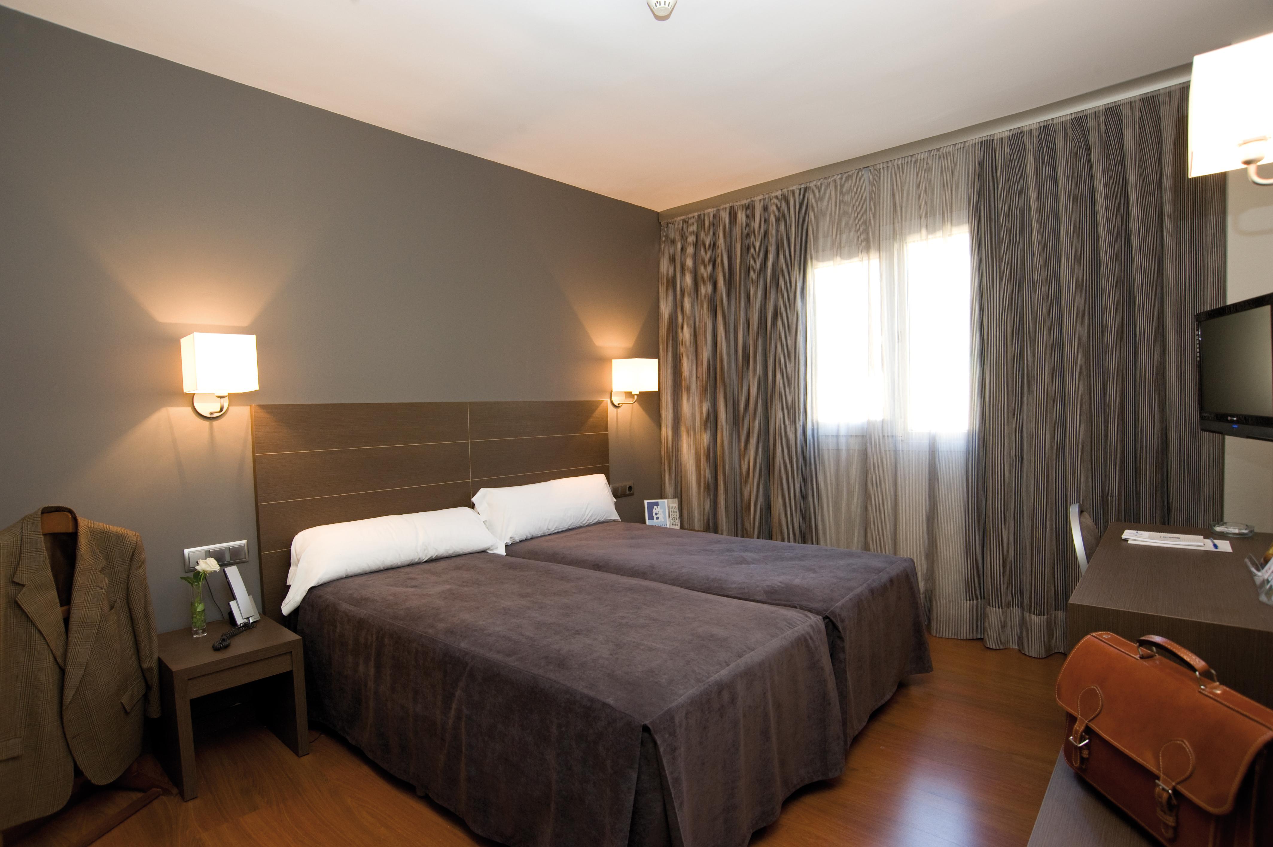 Hotel Cisneros Alcalá de Henares Room photo